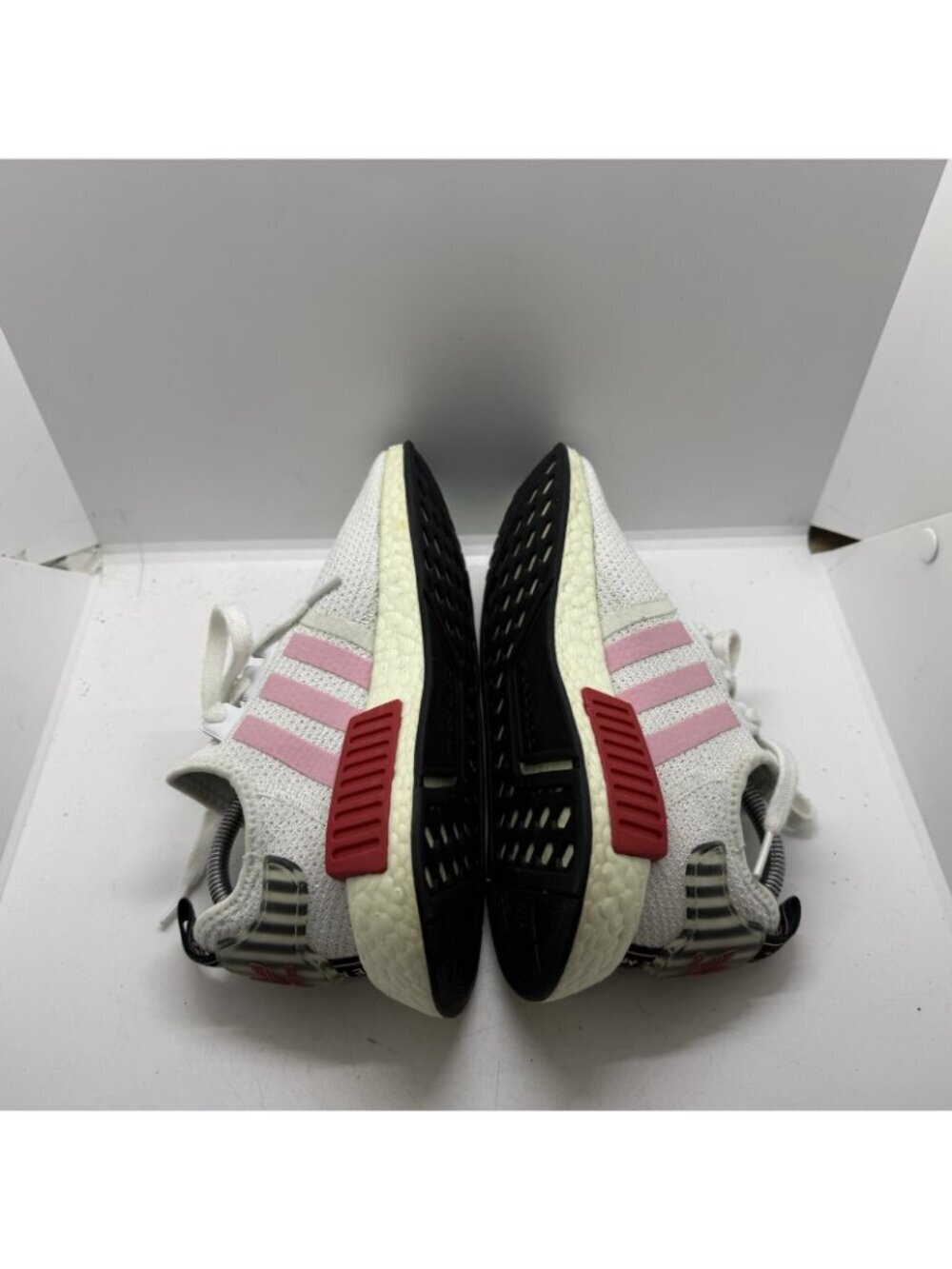 Adidas Womens NMD_R1 White True Pink Hologram Sz 7 FZ3777 Athletic Running Shoes - Picture 5 of 7